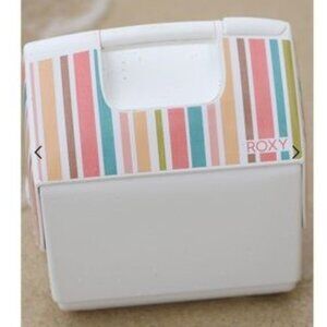 NWT IGLOO x Roxy Playmate Pal Insulated Cooler
